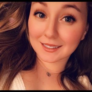Meet your Posher, Mckenzie